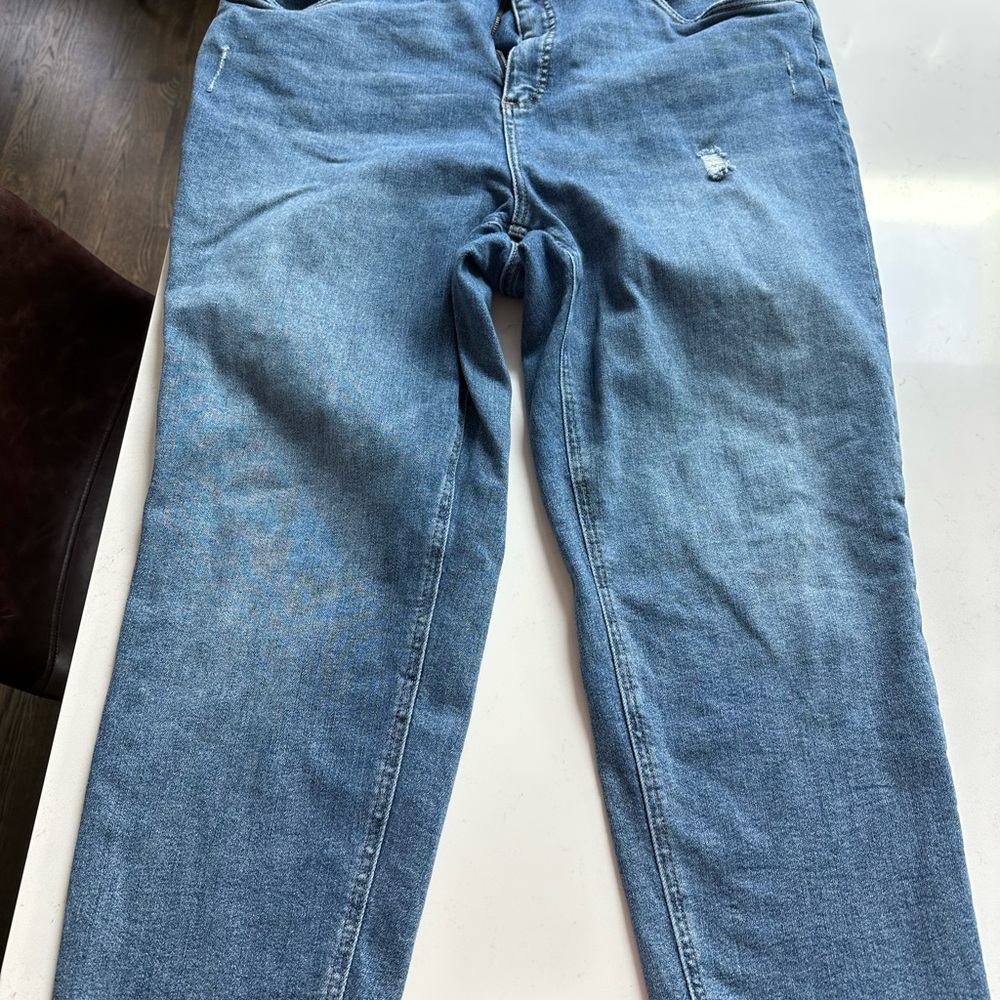 Kut from the Kloth Blue Ankle Cropped Jeans